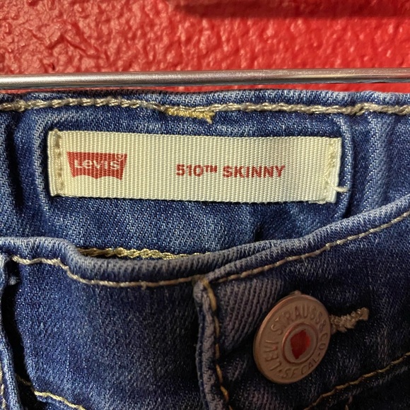 Bundle of 2 Levi’s boys distressed jeans size 7 - Picture 3 of 9